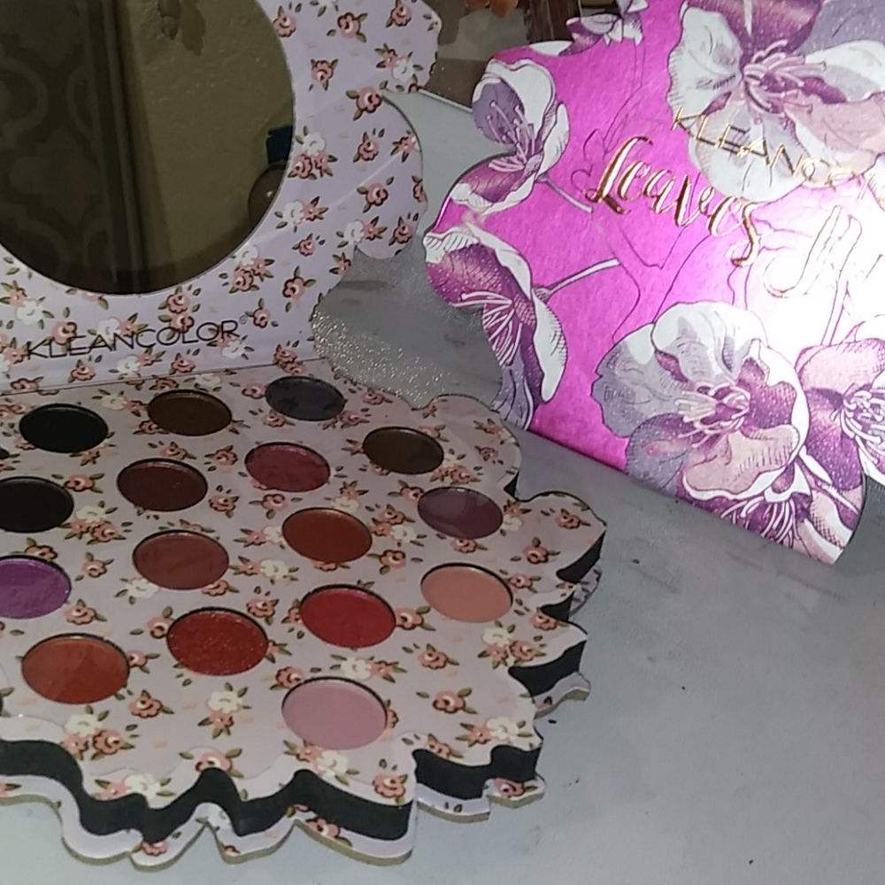 Eyeshadow